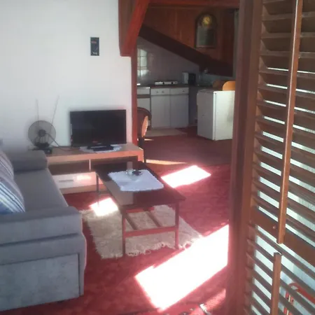 Apartment Amalija *
