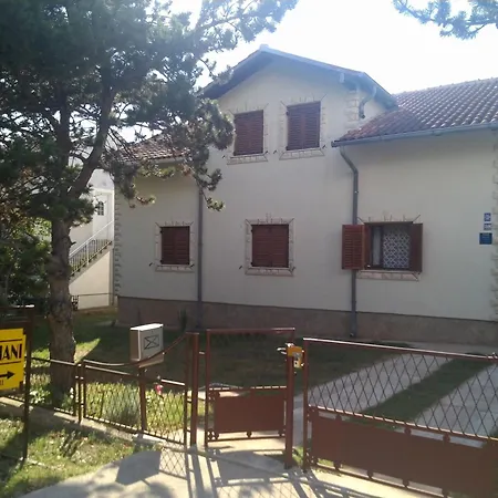 Amalija Gornji Karin