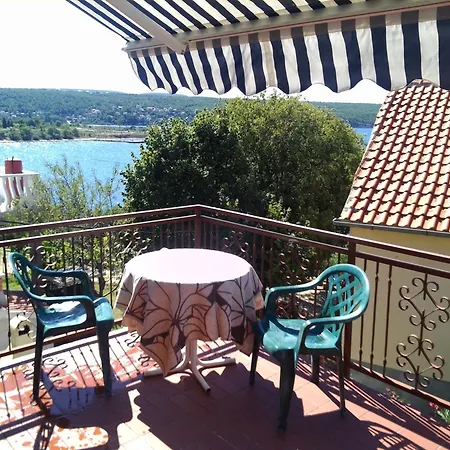 Amalija Apartment Gornji Karin